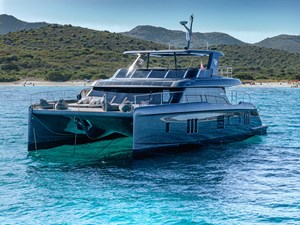 DOUBLE HAPPINESS YACHT