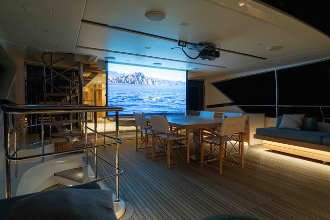 Premura LowRes-254-no flowers