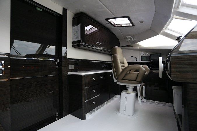 Sunreef 70 Power Clouds Salon