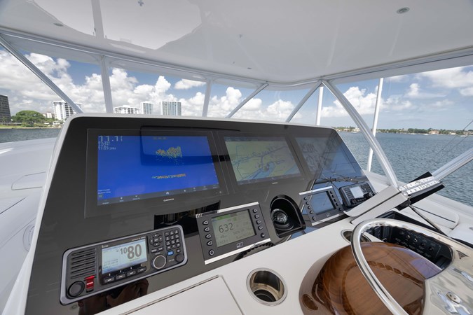 2024 Viking 68 Convertible- GYS TRADE- Helm