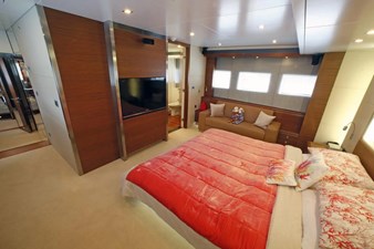 MR MOUSE 6 9. Master Stateroom 2