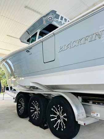 blue-oceans-yachting-blackfin-christian-motter-listing24