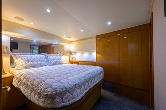 Night Bird 13 Night Bird 2001 VIKING Enclosed Bridge Convertible Sport Fisherman Yacht MLS #415624 13
