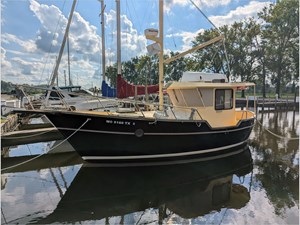 32' LEGACY 2011 1 