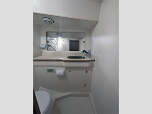 32' LEGACY 2011 30 