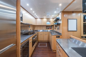 Mangusta Maxi Open 108#23 - TECHNOMARINE - CAREFULLY USED 42 TECHNOMARINE Mangusta 108 yacht for sale 24