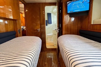 85 AZIMUT 17 