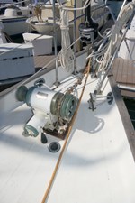 SHAMWARI 39 Deck windlass