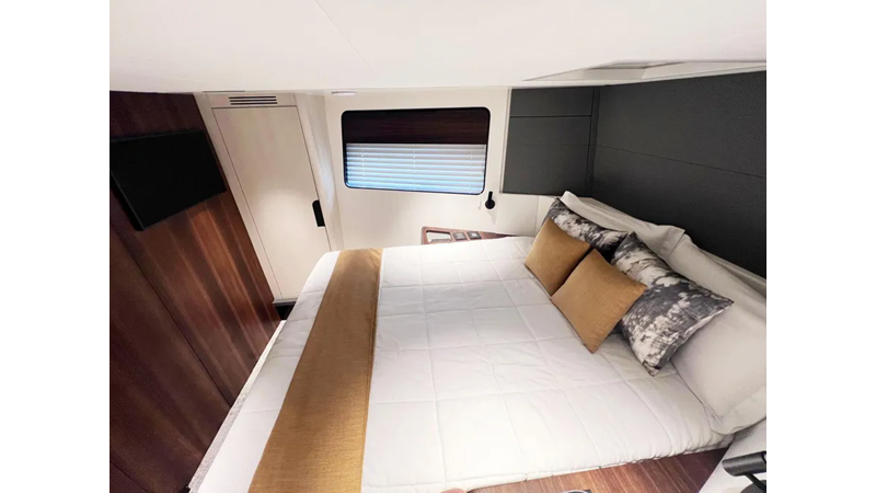 2024-astondoa-as5-power-9496423-20240806163428409-1_XLARGE