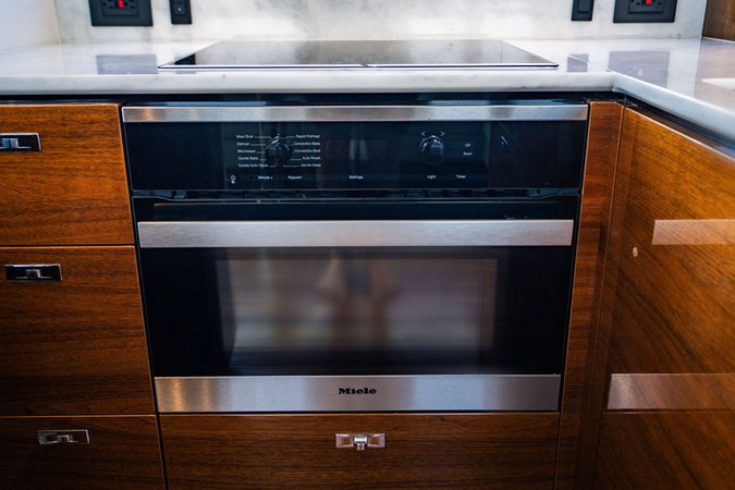 END GAME - Yacht for sale