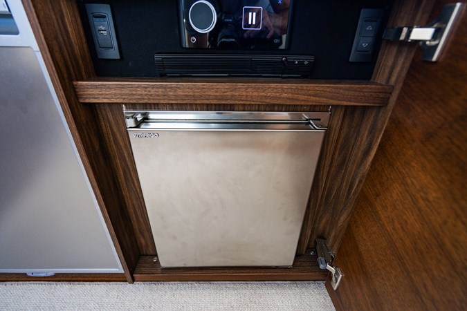 END GAME - Yacht for sale