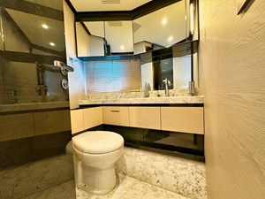 AZIMUT 80 19 AZIMUT 80 2015 ----- BATH