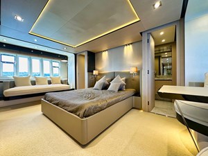 AZIMUT 80 30 AZIMUT 80 2015 - Master Stateroom
