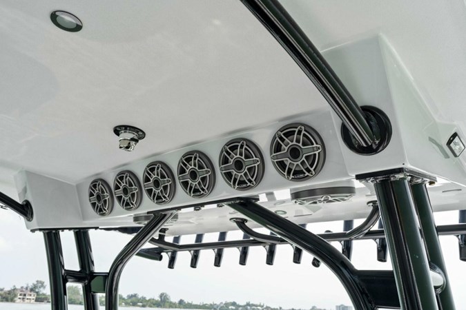 2022 Barker Boatworks 40 HPC 