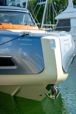 e5b609ff-dd92-4f1a-91b2-decca4011f91