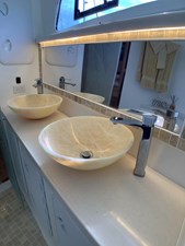 ALESHA D 66 bathroom sinks