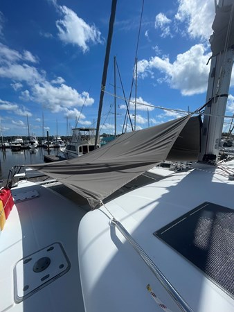 Lagoon-450 F- trampoline nets with coverage