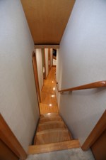 Whiskey Kilo 14 14_2782966_companionway