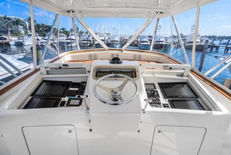 Whiskey Kilo 26 26_2782966_flybridge