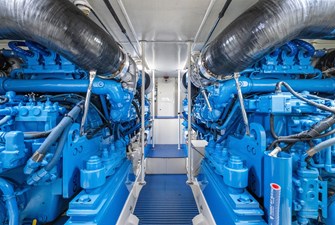 Whiskey Kilo 32 32_2782966_engine_room