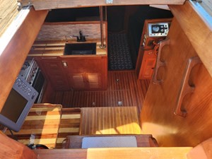 THE HAMMER II 1 Pilothouse 1