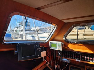 THE HAMMER II 6 Pilothouse 5