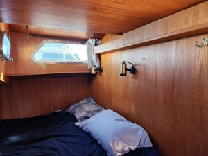 THE HAMMER II 27 Aft Cabin 2