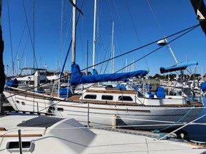 THE HAMMER II 47 Dockside 4