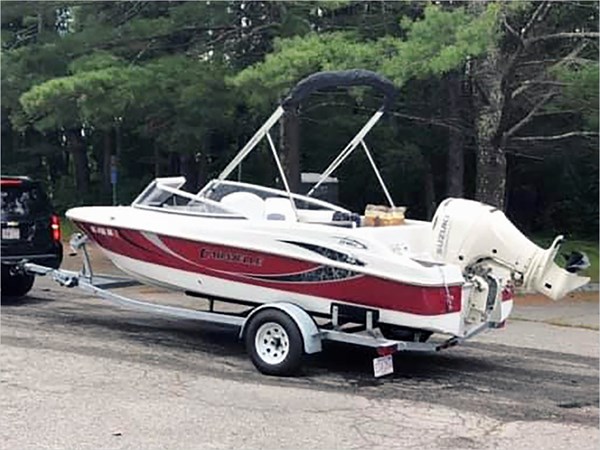 2019 CHAPARRAL 23 H2O SURF