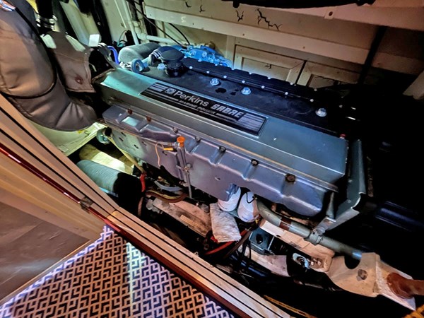 Engine with service doors open