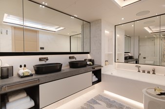 SEED - Master Bathroom