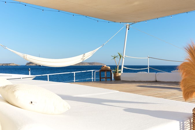 20240825_Hayama_02_Decks_PM_0003