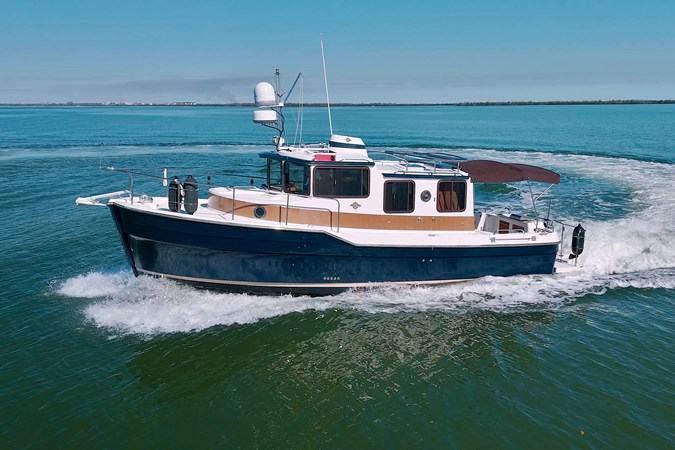 No Agenda Trawler Yacht RANGER TUGS 29' 2011 | YATCO