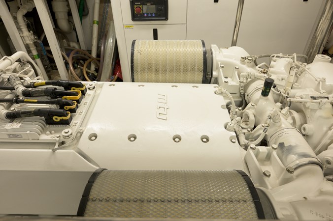 Yacht SUNSEEKER M5 2013 -27