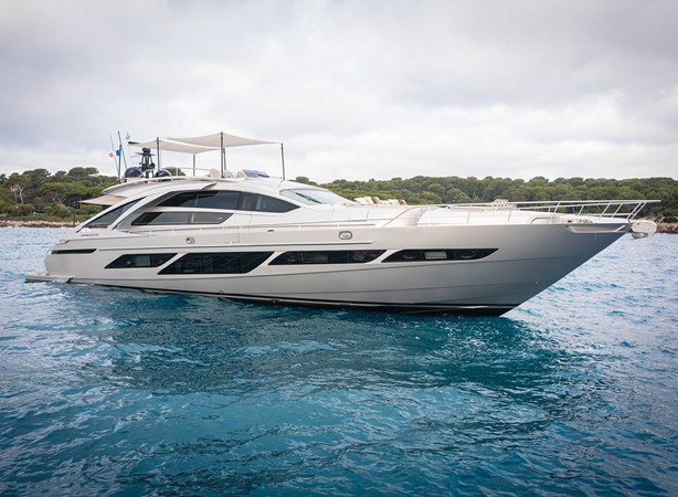 2021 Pershing 9X - Magic of Ayr - Hull Profile