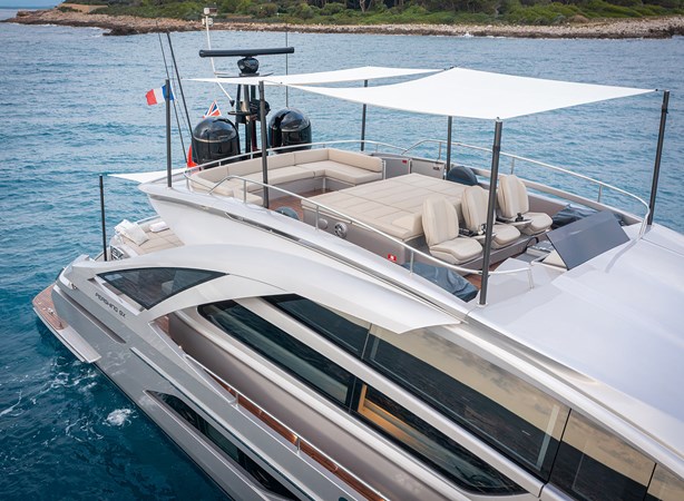 2021 Pershing 9X - Magic of Ayr - Fly Dec