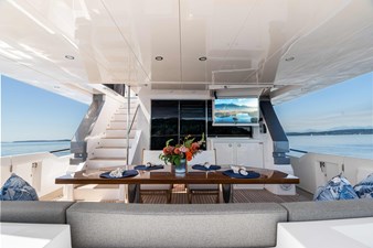 Horizon V68 / NOW AVAILABLE  9 Horizon V68-Hull 12 aft deck seating with TV.