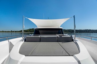 Horizon V68 / NOW AVAILABLE  4 Horizon V68-Hull 12 large bow seating area and sunpad.