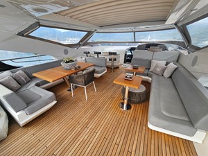 HALWA 21 M/Y HALWA_Sunseeker 95_Sun Deck 3