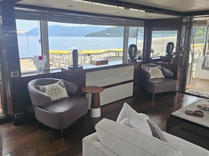 HALWA 31 M/Y HALWA_Sunseeker 95_Main Salon 9