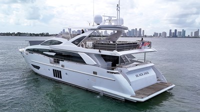 95' Azimut _ Drone-13