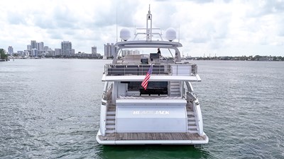 95' Azimut _ Drone-15
