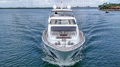 95' Azimut _ Drone-29