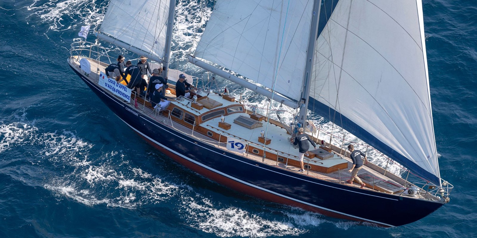1958 CLASSIC Yacht for Sale | 57' 5