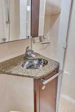 BEATS WORKIN' VI 34 Master Head Vanity Sink