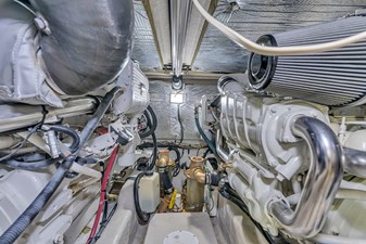 BEATS WORKIN' VI 43 Engine Room