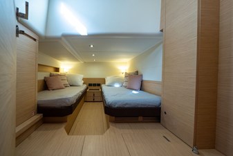 M/Y IDA 18