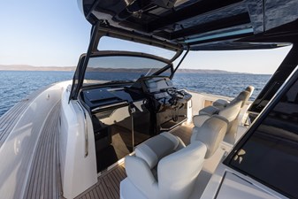 M/Y IDA 8
