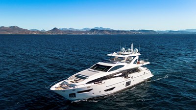 INDIGO YACHT