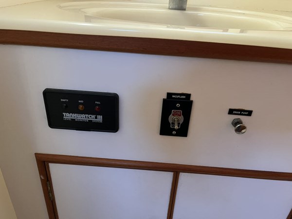 Head controls